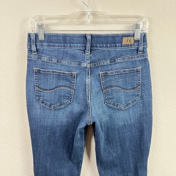 Lee Regular Fit Bootcut Mid Rise Jeans Women's 4 Short Medium Wash Stretch Denim - Picture 4 of 6